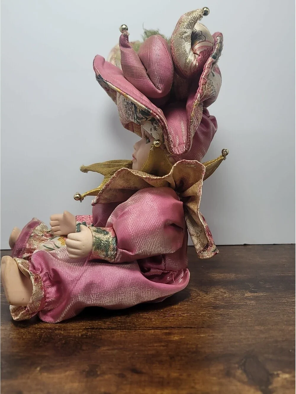 N/A jester porcelain